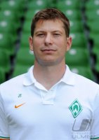 Bundesliga, Saison 2012/2013: <b>Juergen Toelle</b> (Physiotherapeut) - t_82648-27072012152006