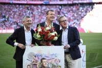 Fussball 1. Bundesliga 23/24: FC Bayern Muenchen - VfL Wolfsburg