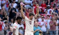 Fussball 1. Bundesliga 24/25: FC Bayern Muenchen - SC Freiburg