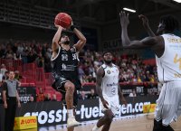 Basketball BBL Pokal 23/24: Tigers Tuebingen - Basketball Loewen Braunschweig