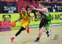 Basketball 2. Bundesliga 22/23: Tigers Tuebingen - ROEMERSTROM Gladiators Trier