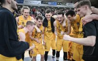 Basketball 1. Bundesliga 23/24: Tigers Tuebingen - SYNTAINICS MBC