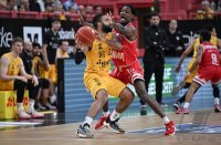 Basketball 1. Bundesliga 23/24: Tigers Tuebingen - Wuerzburg Baskets