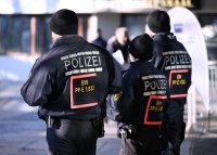 Bundeslandwirtschaftsminister Cem Oezdemir in Boeblingen