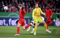 Fussball  DFB Pokal Achtelfinale  24/25: FC Bayern Muenchen - Bayer 04 Leverkusen