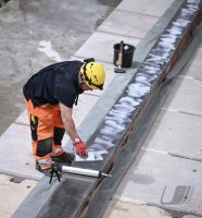 Einschieben Bahnbruecke Baustelle in Ergenzingen auf der Gaeubahn Strecke