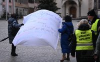 Demonstration auf dem Rottenburger Marktplatz (Kreis Tuebingen)