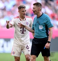 Fussball 1. Bundesliga 24/25: FC Bayern Muenchen - SC Freiburg