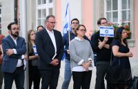 Solidaritaet mit Israel - Kundgebung auf dem Marktplatz in Rottenburg (Kreis Tuebingen)