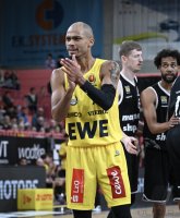 Basketball BBL Pokal 24/25: Tigers Tuebingen - EWE Baskets Oldenburg