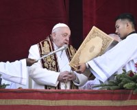 Rom; Papst Franziskus I. spricht den Urbi Et Orbi Segen