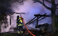 Brandserie: Schuppen-Brand in Rottenburg - Oberndorf