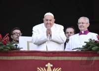 Rom; Papst Franziskus I. spricht den Urbi Et Orbi Segen