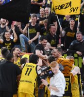 Basketball 2. Liga 22/23 Playoff Halbfinale: PS Karlsruhe Lions - Tigers Tuebingen