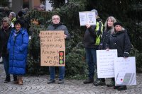 Demonstration auf dem Rottenburger Marktplatz (Kreis Tuebingen)