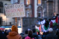 Kundgebung, Rettet Gaza, auf dem Holzmarkt in Tuebingen