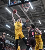 Basketball 1. Bundesliga 23/24: Tigers Tuebingen - EWE Baskets Oldenburg