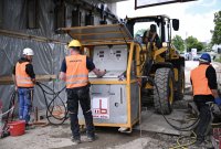 Einschieben Bahnbruecke Baustelle in Ergenzingen auf der Gaeubahn Strecke