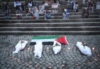 Kundgebung, Rettet Gaza, auf dem Holzmarkt in Tuebingen