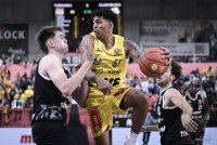 Basketball BBL Pokal 24/25: Tigers Tuebingen - EWE Baskets Oldenburg