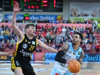 Basketball 2. Bundesliga 22/23: Tigers Tuebingen - Eisbaeren Bremerhaven