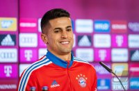 Fussball 1. Bundesliga  Saison 22/23: Vorstellung Joao Cancelo (FC Bayern Muenchen)