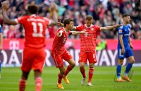 Fussball 1. Bundesliga 22/23: FC Bayern Muenchen - FC Schalke 04