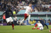 FUSSBALL WM 2022 Vorrunde: Frankreich - Daenemark