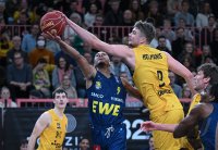 Basketball 1. Bundesliga 23/24: Tigers Tuebingen - EWE Baskets Oldenburg