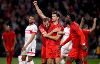 Fussball 1. Bundesliga 24/25: FC Bayern Muenchen - VfB Stuttgart , JUBEL, JUBELT, JUBELN, OPTIMISTISCH, FREUDE, FREUEN, POSITIV, POSITIVE EMOTION, POSITIVE EMOTIONEN,