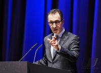 Bundeslandwirtschaftsminister Cem Oezdemir in Boeblingen