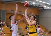 NBBL Basketball Qualifikationsturnier, SV03 Tuebingen Young Tigers