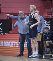 Basketball 2. Bundesliga 24/25: Tigers Tuebingen - VfL SparkassenStars Bochum