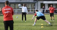 Fussball Kreisliga A 3  Alb 24/25: VfB Markenbotschafter besucht den SV Hirrlingen