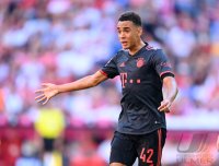 Fussball 1. Bundesliga 22/23: FC Bayern Muenchen - VfL Wolfsburg