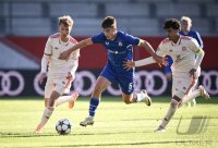 FUSSBALL Fussball UEFA Youth League 24/25: FC Bayern Muenchen - Dinamo Zagreb