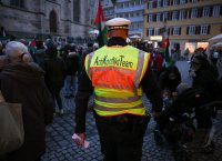 Kundgebung, Rettet Gaza, auf dem Holzmarkt in Tuebingen