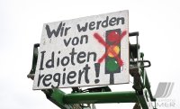 Themenbild: Bauernprotest in Rottenburg (Kreis Tuebingen), Blockade Autobahnzubringer B 28