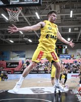 Basketball BBL Pokal 24/25: Tigers Tuebingen - EWE Baskets Oldenburg