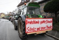 Themenbild: Bauernprotest in Rottenburg (Kreis Tuebingen), Blockade Autobahnzubringer B 28