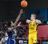 Basketball 2. Bundesliga 22/23: Tigers Tuebingen - Uni Baskets Paderborn