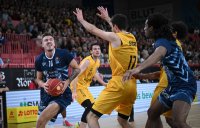 Basketball 1. Bundesliga 23/24: Tigers Tuebingen - MLP Academics Heidelberg