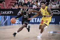 Basketball BBL Pokal 24/25: Tigers Tuebingen - EWE Baskets Oldenburg