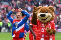 Fussball 1. Bundesliga 22/23: FC Bayern Muenchen - FC Schalke 04