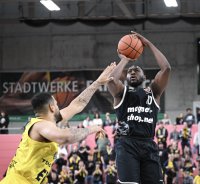 Basketball BBL Pokal 24/25: Tigers Tuebingen - EWE Baskets Oldenburg