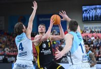 Basketball 2. Bundesliga 22/23: Tigers Tuebingen - Eisbaeren Bremerhaven