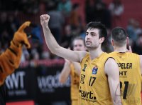 Basketball 1. Bundesliga 23/24: Tigers Tuebingen - SYNTAINICS MBC