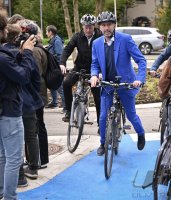 Eroeffnung der Radbruecke West in Tuebingen durch OB Boris Palmer