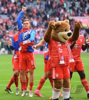 Fussball 1. Bundesliga 22/23: FC Bayern Muenchen - FC Schalke 04