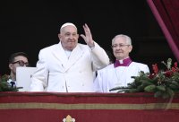 Rom; Papst Franziskus I. spricht den Urbi Et Orbi Segen